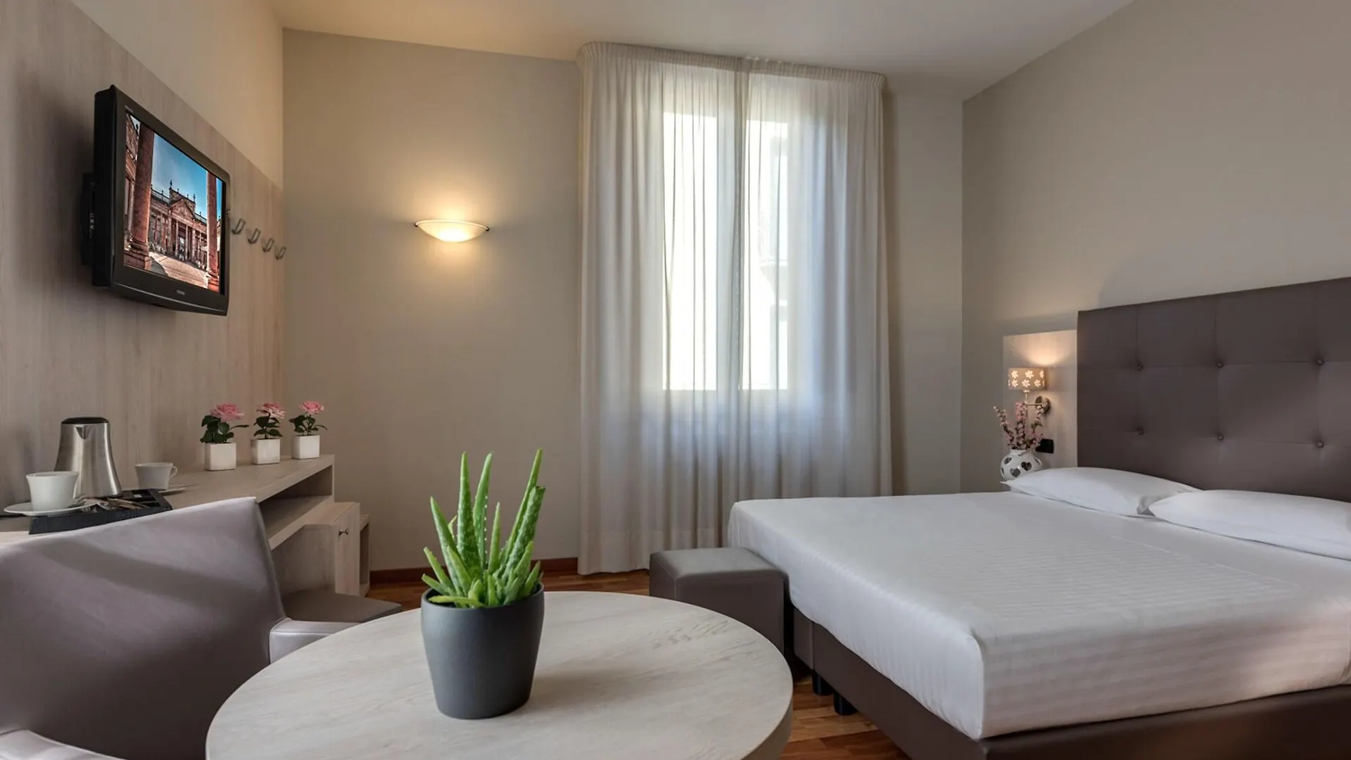 Hotel Boston Montecatini Terme 4*,  Italy